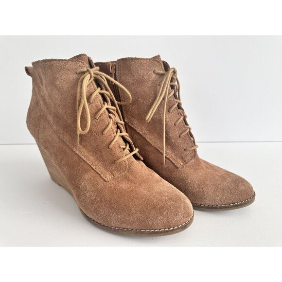 Lucky Brand Womens Bootie Size US 11M/EU 41 Honey Suede Lace Up Fall‎ Comfy READ - Picture 1 of 13